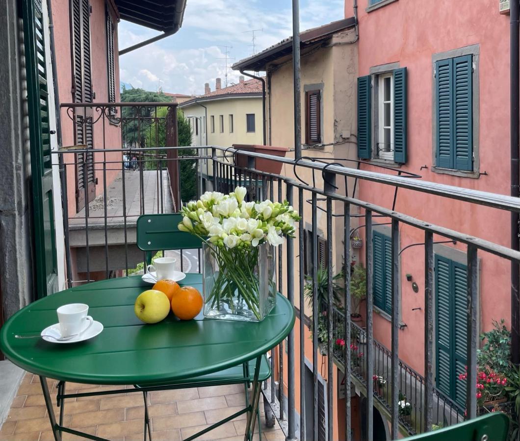La Casa Di Cate Appartement Sarnico Buitenkant foto